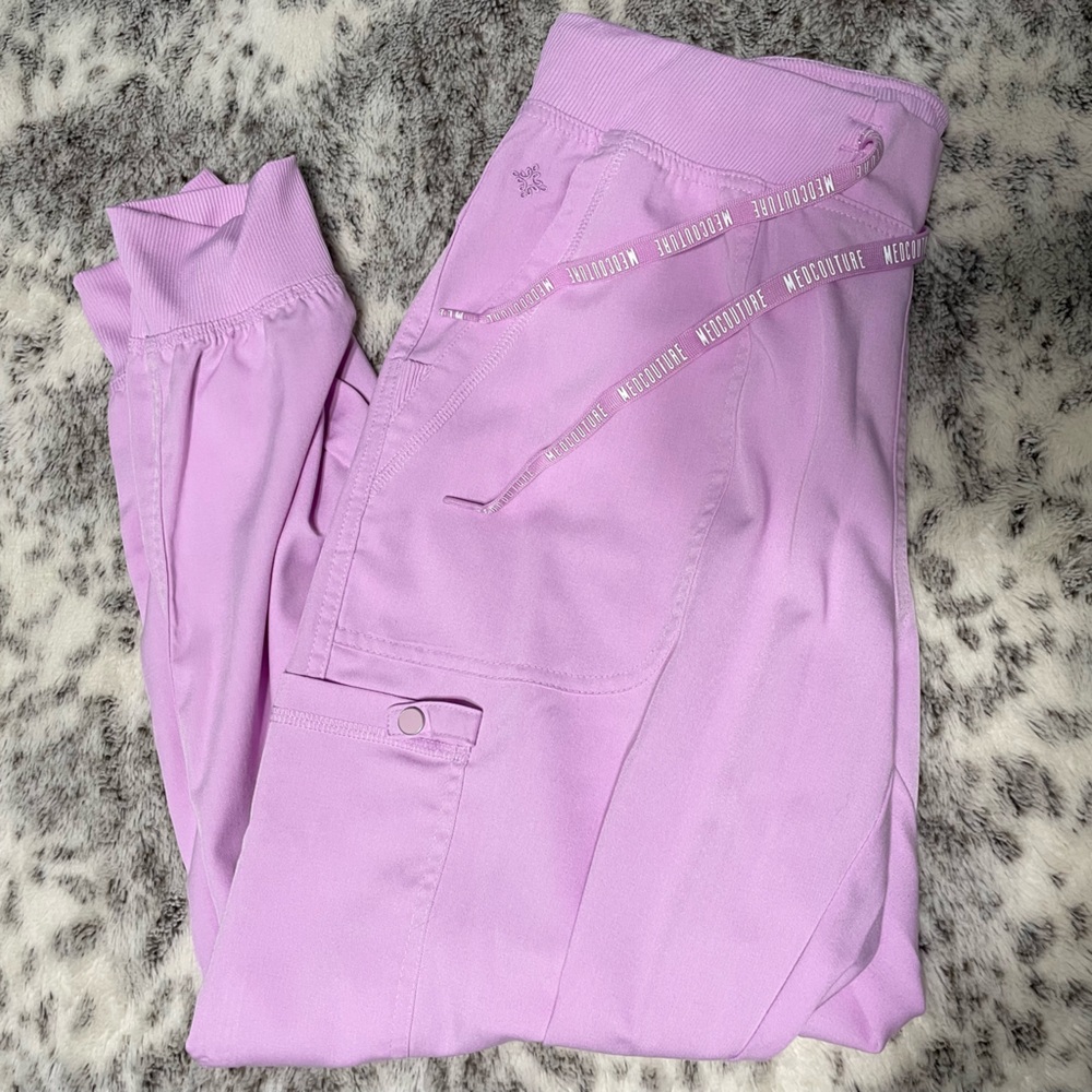 Med Couture lilac scrub pants